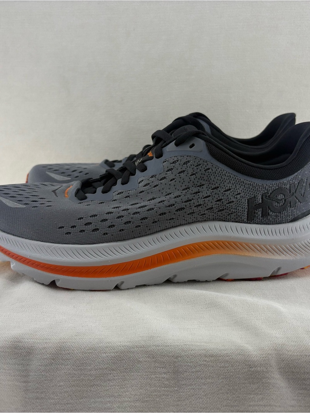 Hoka Kawana men’s Gray and Orange Performance Running Shoes size 8M NEW